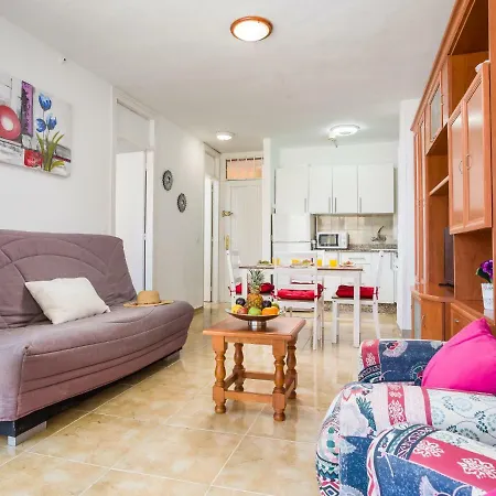 Daire Y7f.in Playa Las Americas,wifi,terrace,pool View *