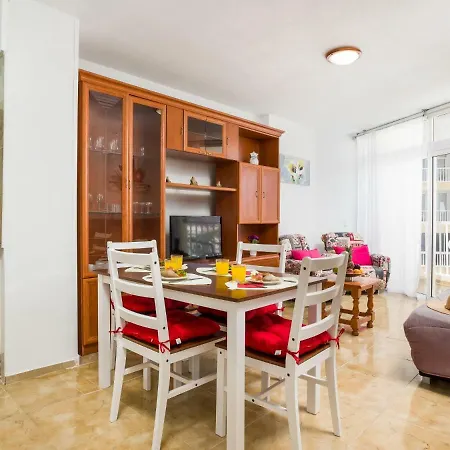 Y7f.in Playa Las Americas,wifi,terrace,pool View Daire Playa de las Américas