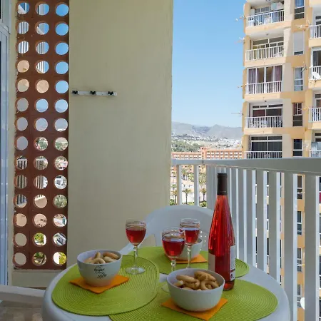 Y7f.in Playa Las Americas,wifi,terrace,pool View Apartman Playa de las Américas