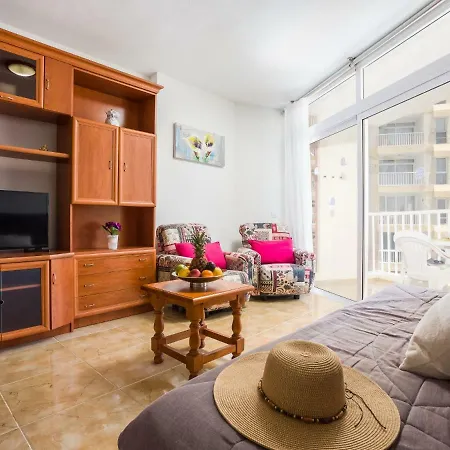 Apartman Y7f.in Playa Las Americas,wifi,terrace,pool View Playa de las Américas